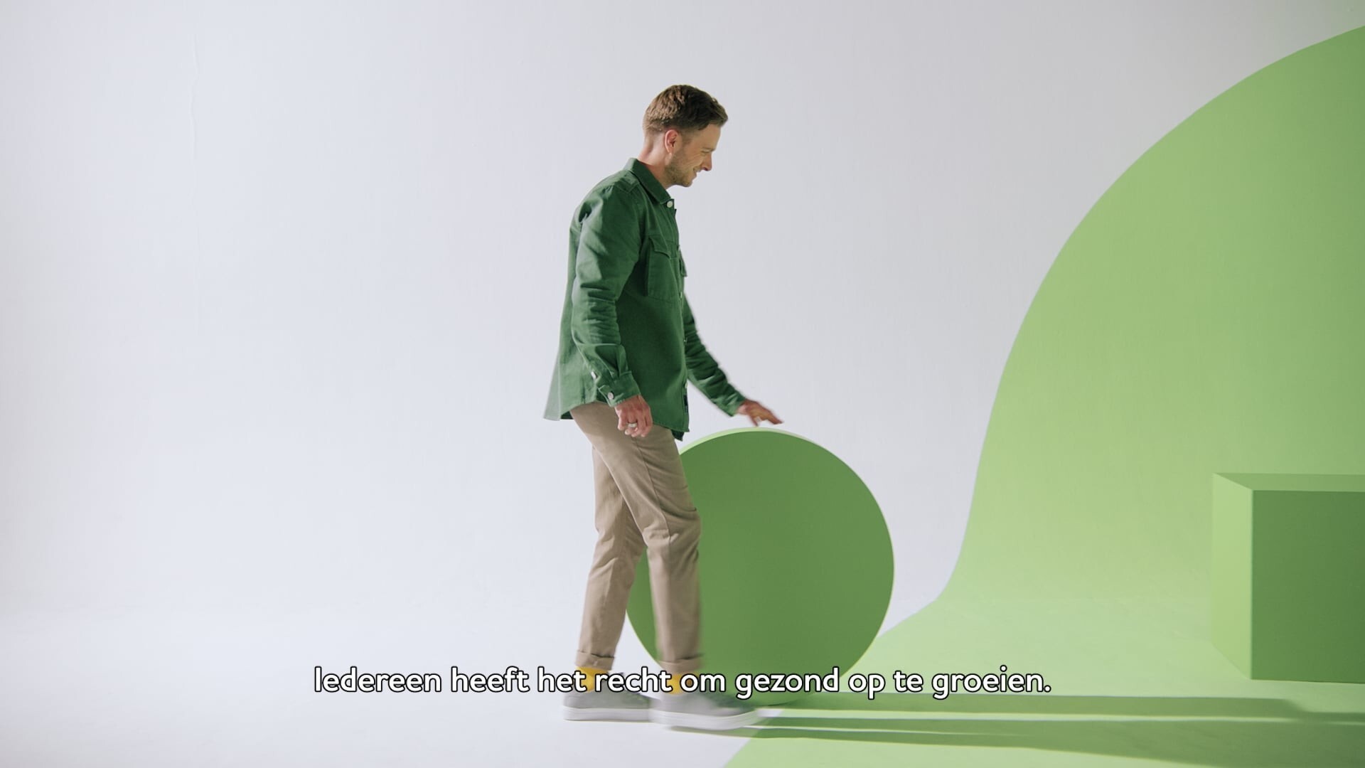 video-poster
